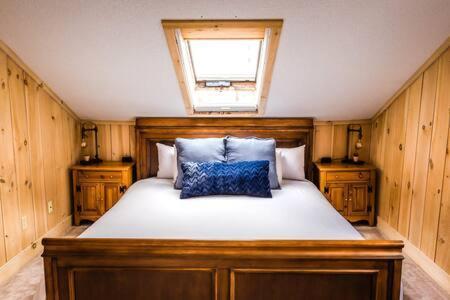 Wine Moose W Hot Tub Fireplace Sauna 9Min To Mt Snow Dover 외부 사진